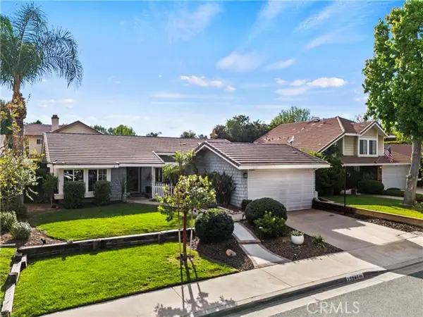 25547 Via Impreso, Valencia (santa Clarita), CA 91355