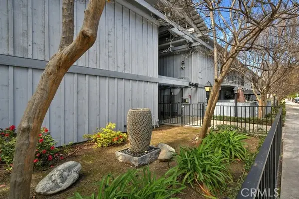 5447 Zelzah Avenue #110, Encino (los Angeles), CA 91316