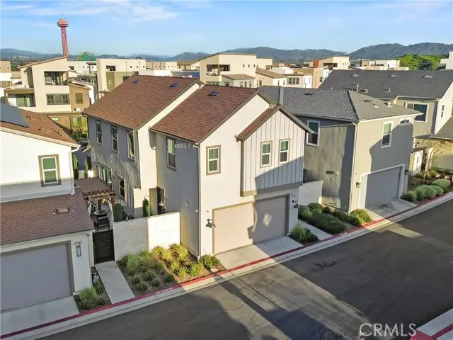 27478 Boulderview, Valencia, CA 91381 - Image #2