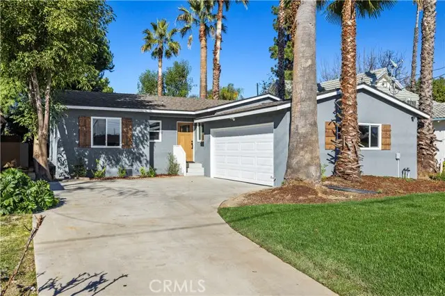 15933 Haynes Street, Van Nuys, CA 91406 - #1