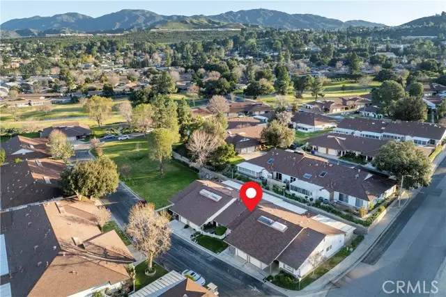 19322 Flowers Court, Santa Clarita, CA 91321 - Image #3