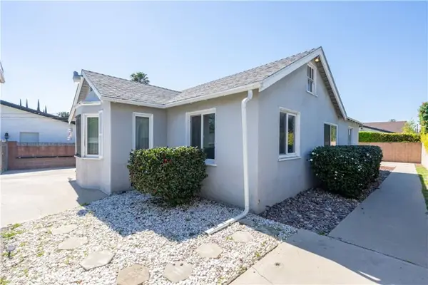 6909 Peach Avenue, Van Nuys (los Angeles), CA 91406