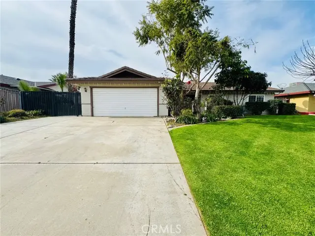 2415 Bladen, Bakersfield, CA 93309 - #1