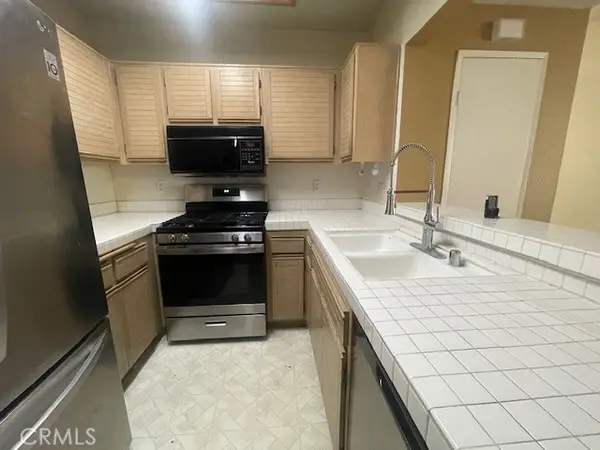 24149 Del Monte #311, Valencia (santa Clarita), CA 91355