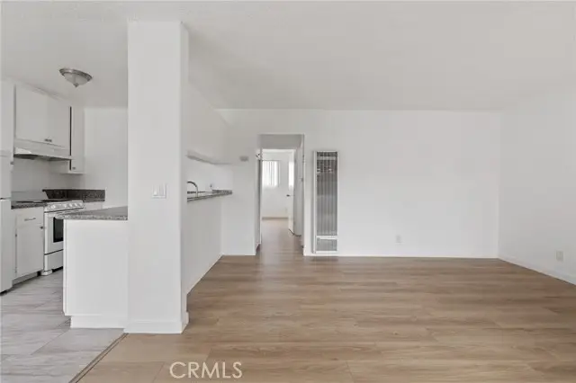 13040 Dronfield #25, Sylmar, CA 91342 - Image #2