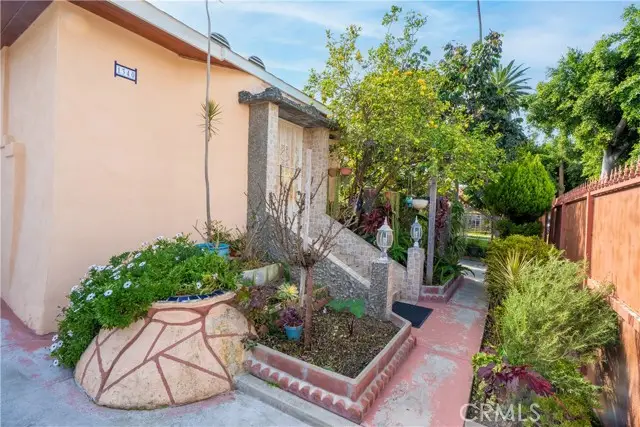 1340 W 25th, Los Angeles, CA 90007 - #3