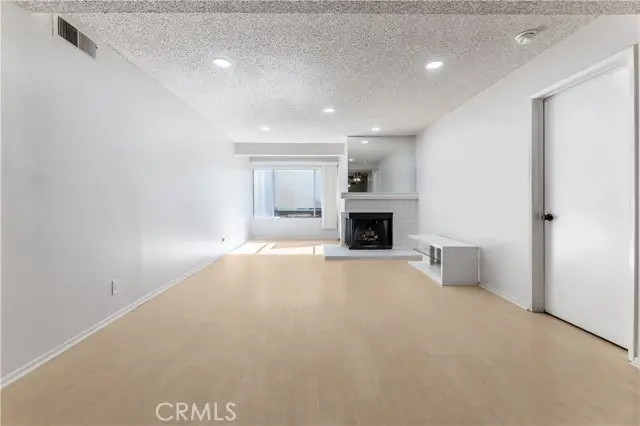 7800 Topanga Canyon #212, Canoga Park, CA 91304 - #3