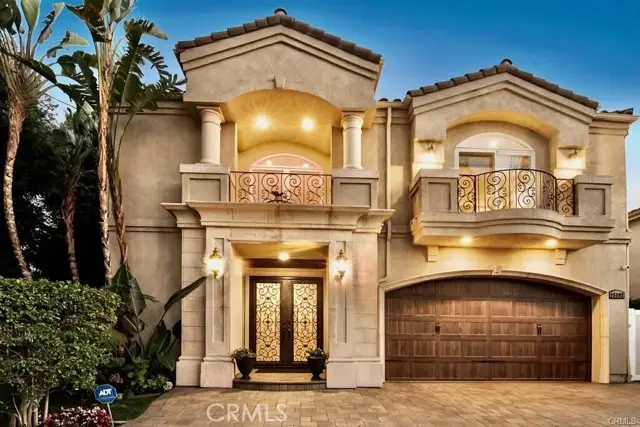 15102 Greenleaf Street, Sherman Oaks, CA 91403 - #2