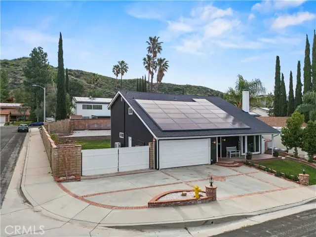 28972 Lotusgarden, Canyon Country, CA 91387 - #1