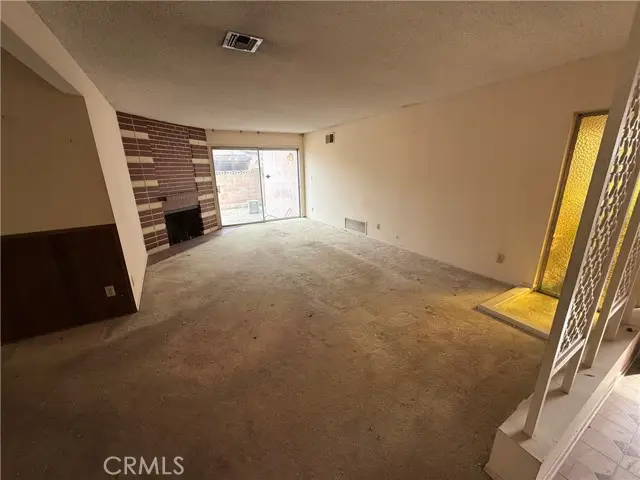 7633 Ampere, San Fernando Valley, CA 91605 - #3