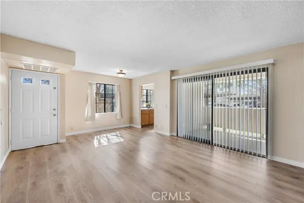 2554 Olive #101, Palmdale, CA 93550