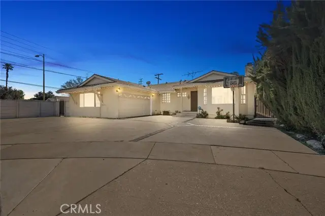 18900 Knapp, Northridge, CA 91324 - #3