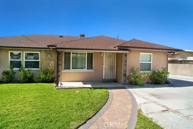 11471 Orcas Avenue, Sylmar, CA 91342 - #2