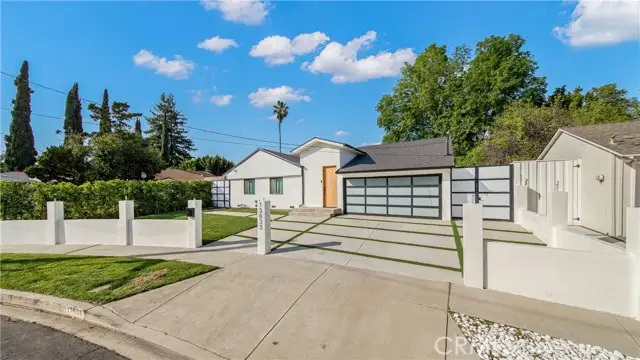 13633 Delano Street, Van Nuys, CA 91401 - #2