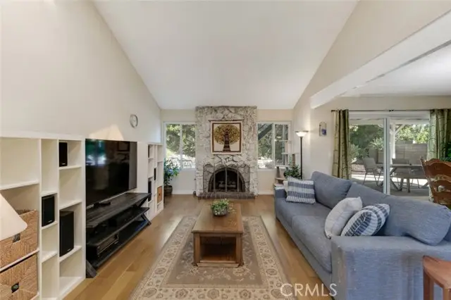 17567 Doric Street, Granada Hills, CA 91344 - #3