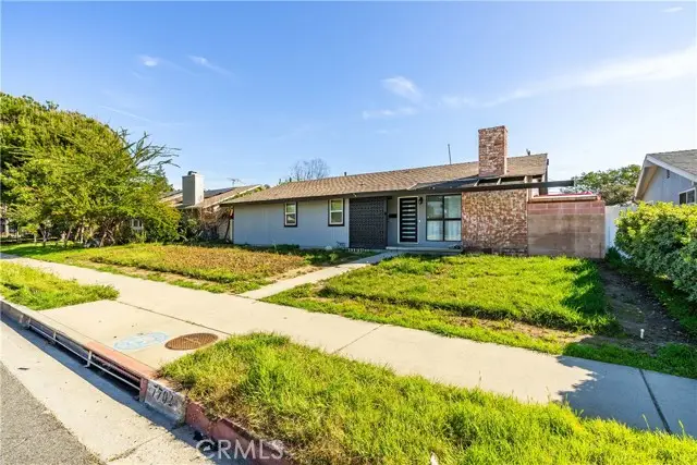 7702 De Soto, Canoga Park, CA 91304 - #2