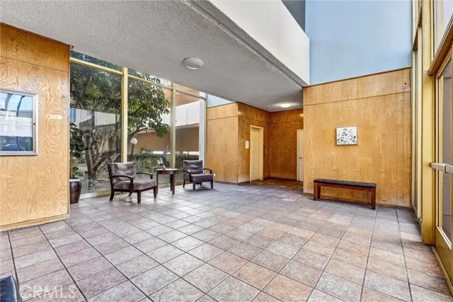 5429 Newcastle #215, Encino, CA 91316 - #2