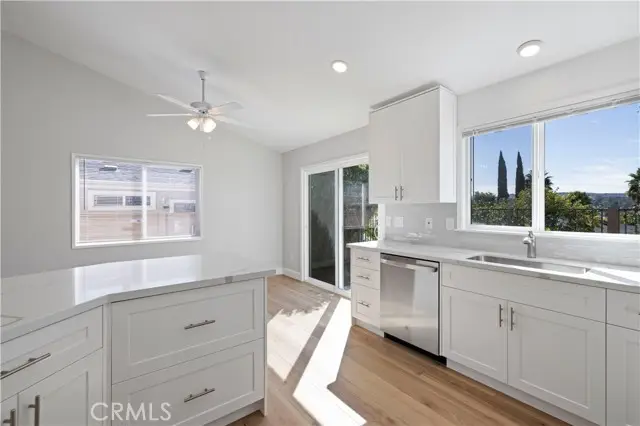 20066 Crestview, Santa Clarita, CA 91351 - #3