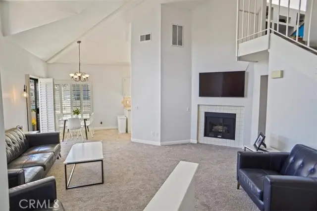 18107 Erik Court #462, Santa Clarita, CA 91387 - #2