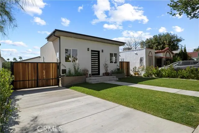 3334 Madera Avenue, Los Angeles, CA 90039 - #2