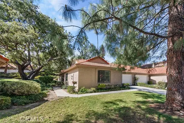 26323 Rainbow Glen, Santa Clarita, CA 91321 - #2