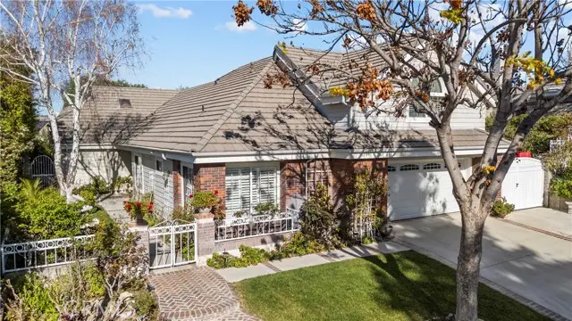 26334 Emerald Dove, Valencia, CA 91355 - #2