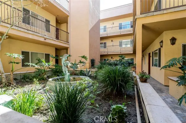 626 E Orange Grove Avenue #204, Burbank, CA 91501 - #3