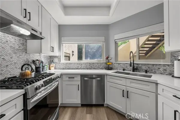 3264 Darby #142, Simi Valley, CA 93063