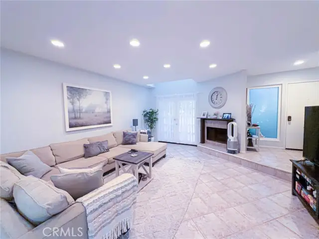 7904 Topanga Canyon Blvd #3, Canoga Park, CA 91304 - #1