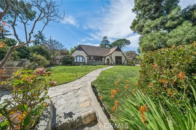 23021 8th Street, Santa Clarita, CA 91321 - #1