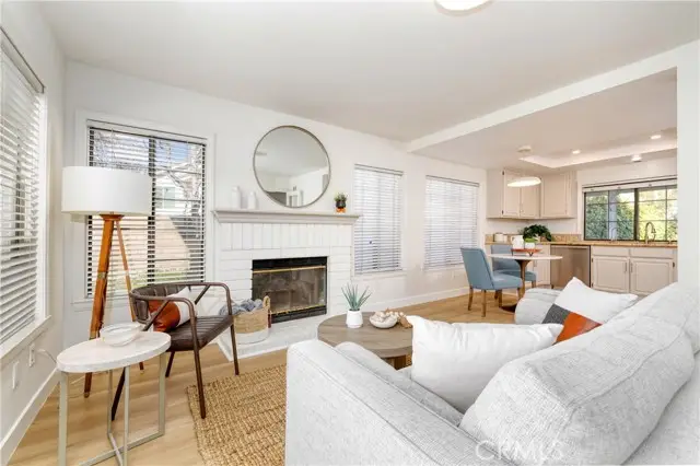 21602 Bedford Way, Santa Clarita, CA 91355 - #2