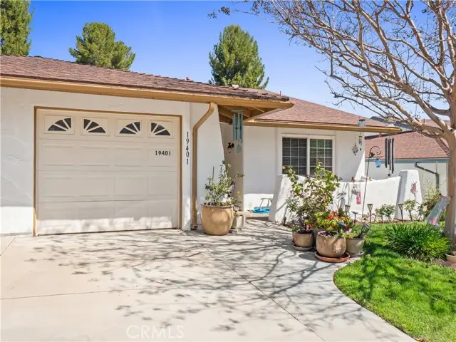 19401 Oak Crossing, Santa Clarita, CA 91321 - #3