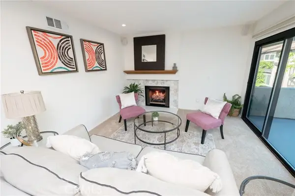 6716 Clybourn #238, North Hollywood (los Angeles), CA 91606