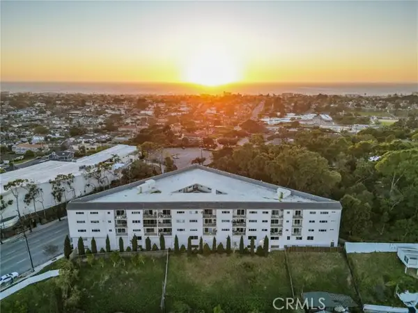 1108 Camino Real #406, Redondo Beach, CA 90277