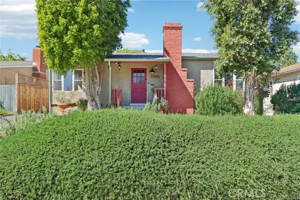 5513 Cartwright Avenue, North Hollywood (los Angeles), CA 91601