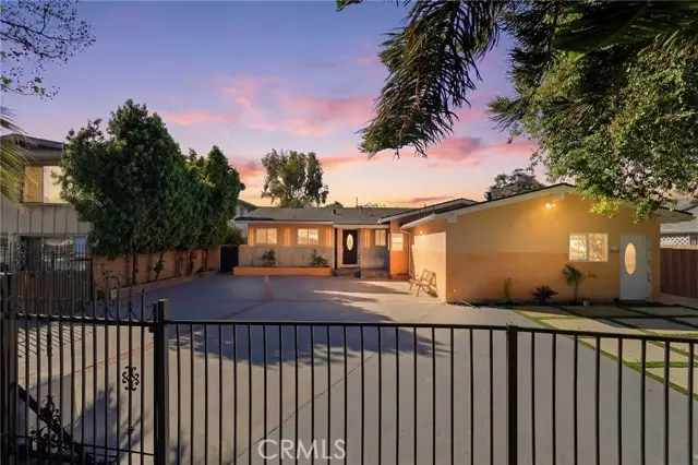 18114 Schoenborn, Northridge, CA 91325 - #1