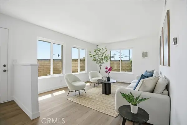 23011 Ditz, Lake Forest (el Toro), CA 92630