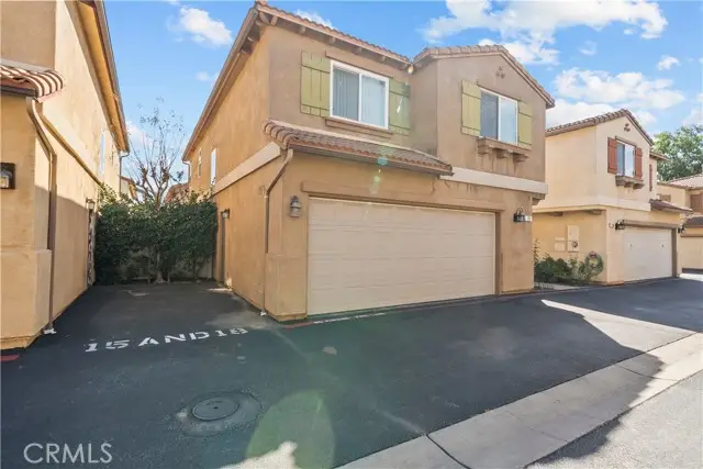 9427 Lemona Avenue #15, San Fernando Valley, CA 91343 - #3