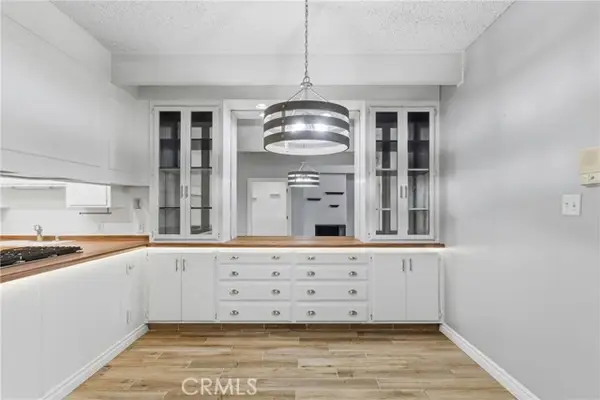 3800 Stockdale #2, Bakersfield, CA 93309