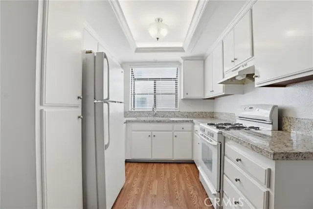 27657 Ironstone Dr #1, Santa Clarita, CA 91387 - #3