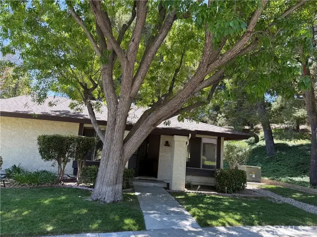 26331 Oakspur, Santa Clarita, CA 91321 - #1