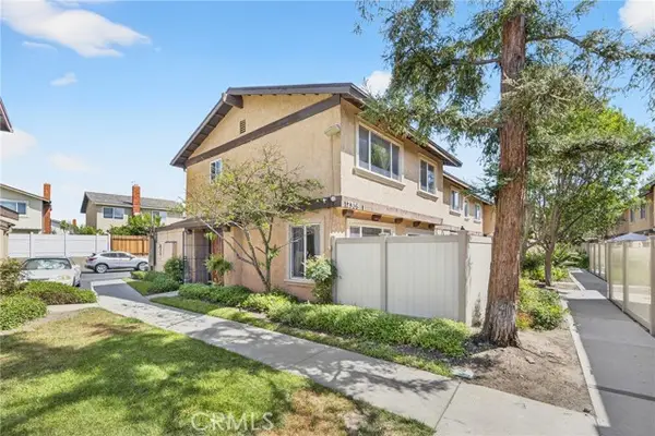 12305 Runnymede #1, North Hollywood (los Angeles), CA 91605