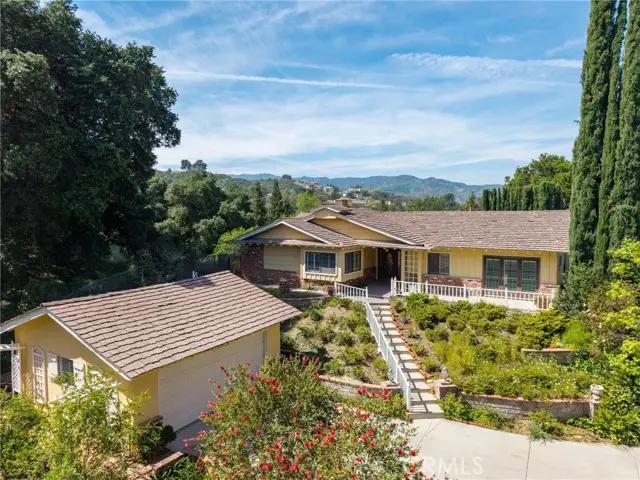 23428 Oakrun Lane, Santa Clarita, CA 91321 - #2