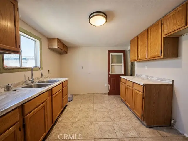 328 N Helena, Ridgecrest, CA 93555 - #3