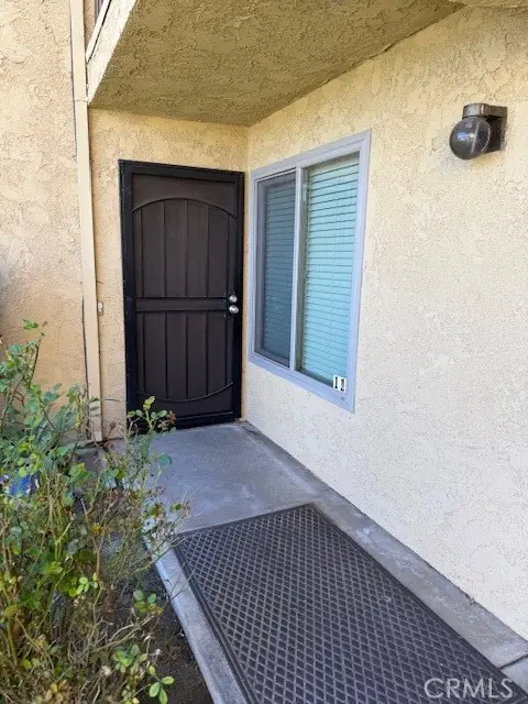 42935 15th #11, Lancaster, CA 93534