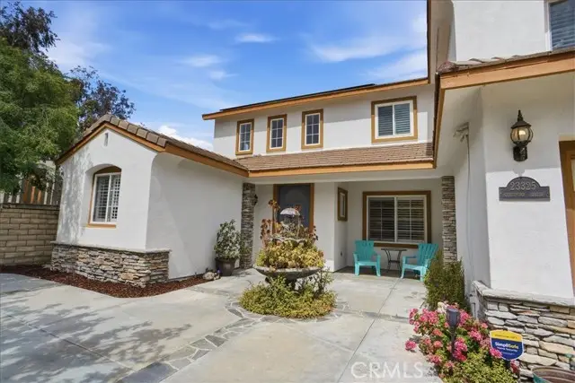 23325 Cuestport Drive, Valencia, CA 91354 - #2