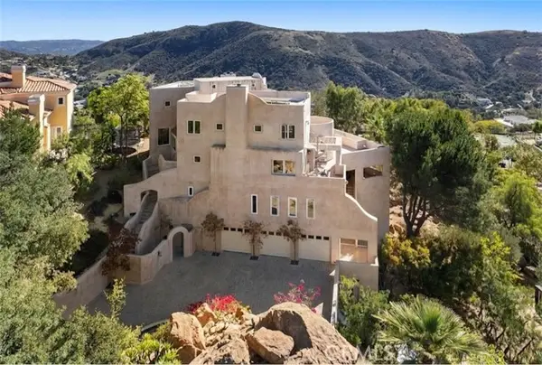 28 Ranchero, Bell Canyon, CA 91307