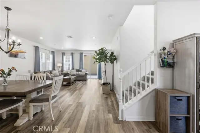 27471 Poppy Court, Santa Clarita, CA 91350 - #2