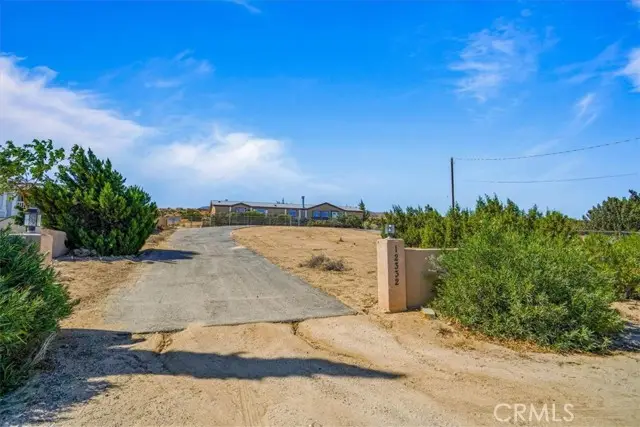 12332 E Avenue X, Pearblossom, CA 93553 - #2
