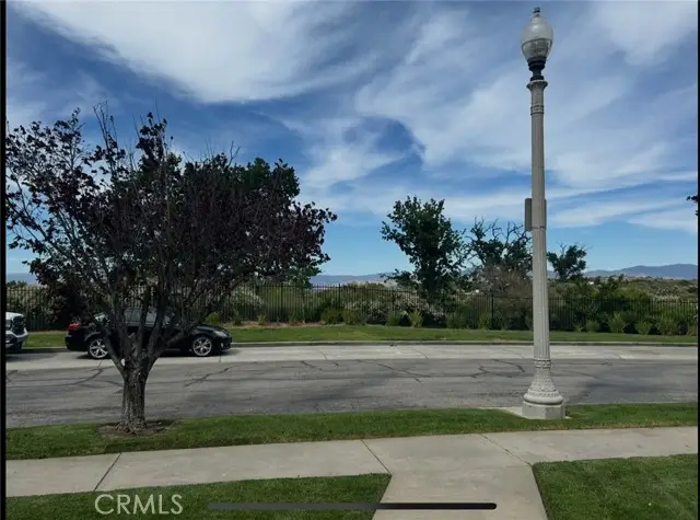 27010 Carmelita, Valencia, CA 91355 - #3